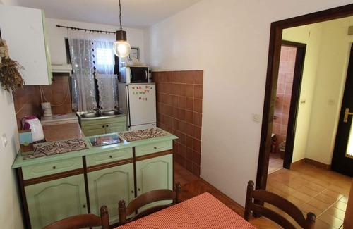 Bogovici Apartment | Cozy and spacious apartment Gita for 5 people in Malinska