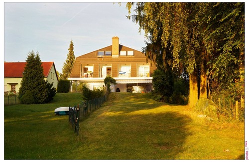 Dagow Apartment | Cozy apartment with direct lake view from the balcony and lake access