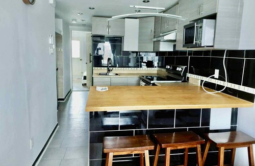 Francois-Perrault Apartment | Cozy apartment - 2 minutes walk to Metro D’ilberville