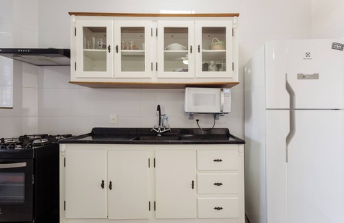 Ingleses Centro Apartment | Cozy Apartment 5 Mi From the Beach, Floripa Ece104