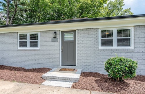 East Raleigh Apartment | Cozy apartment 5 mins from downtown/Fast Wi-Fi