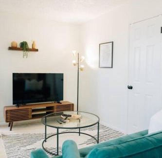Downtown Salt Lake City Apartment | Cozy Apartment a few steps from The Capitol