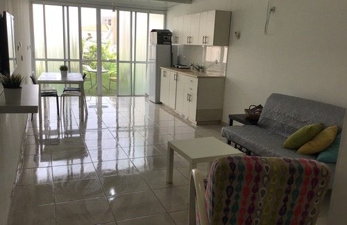Acre House | Cozy apartment at acco