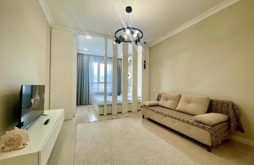 Almaty Apartment | Cozy Apartment, Central - Gorky Park View and Balcony