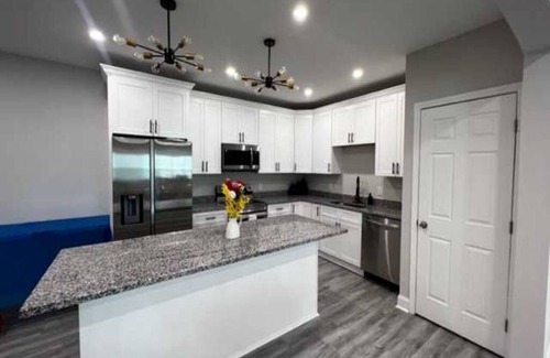 Flowery Branch House | Cozy Apartment close to Lake Lanier