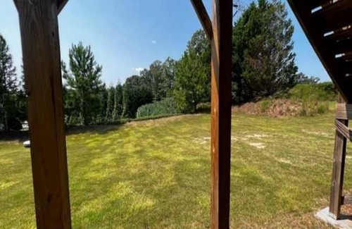 Flowery Branch House | Cozy Apartment close to Lake Lanier