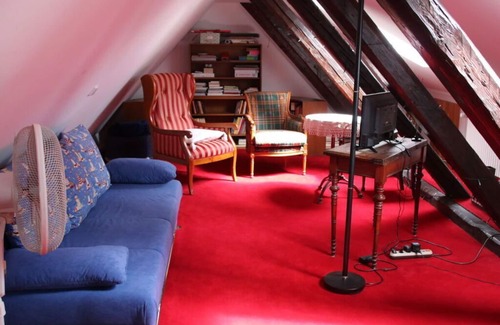 Friedrichstadt House | Cozy apartment on the canal