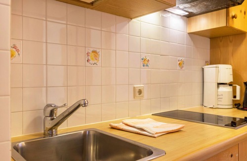 San Cassiano Apartment | Cozy Apartment "Dolomieu 21" with Mountain View & Wi-Fi
