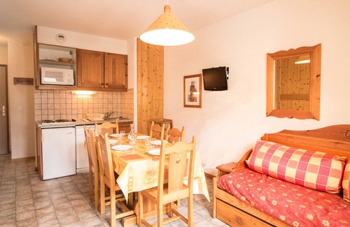 Aussois Apartment | Cozy apartment for 6 people, quiet Aussois