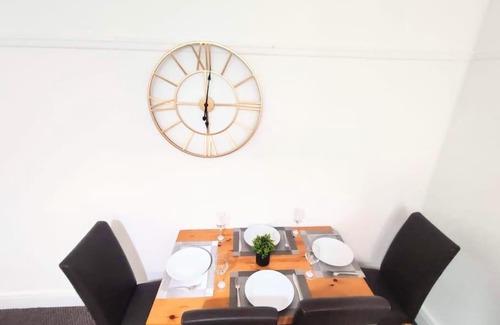 Blyth Apartment | Cozy Apartment