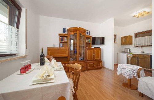 Zaton Apartment | Cozy Apartment Hortenzija