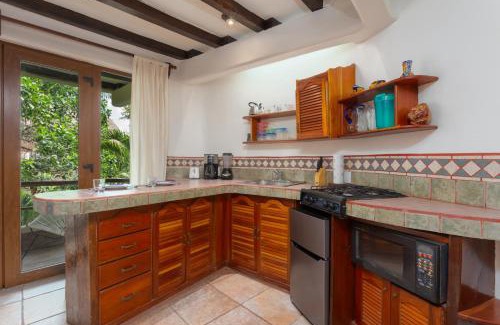 12th Street Apartment | Cozy Apartment in Playa del Carmen, 1 Bedroom