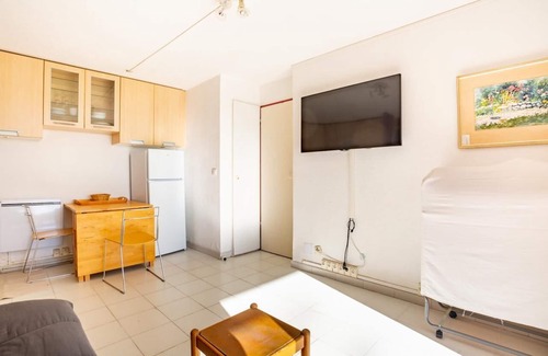 Agay Apartment | Cozy Apartment in Agay with Stunning Views
