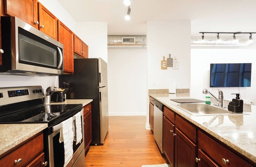 South Main Historic District Apartment | Cozy Apartment in Downtown Memphis!