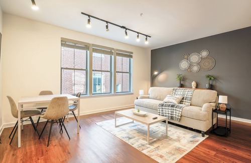 South Main Historic District Apartment | Cozy Apartment in Downtown Memphis!