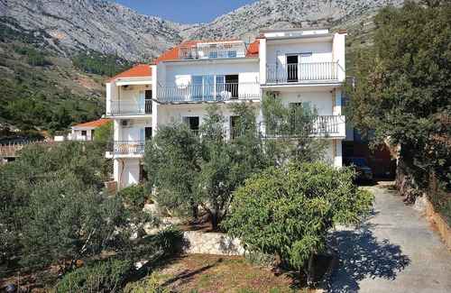 Ivan Dolac Apartment | Cozy apartment in Ivan Dolac
