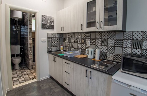 Mostar Old Town Apartment | Cozy apartment in Old Town with parking