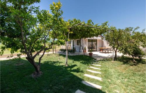 Opuzen House | Cozy Apartment In Opuzen With Wifi
