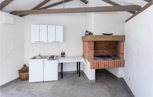 Opuzen House | Cozy Apartment In Opuzen With Wifi