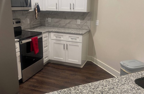 McDonough Apartment | Cozy apartment in peaceful McDonough with fitness room, AC, WiFi included pool