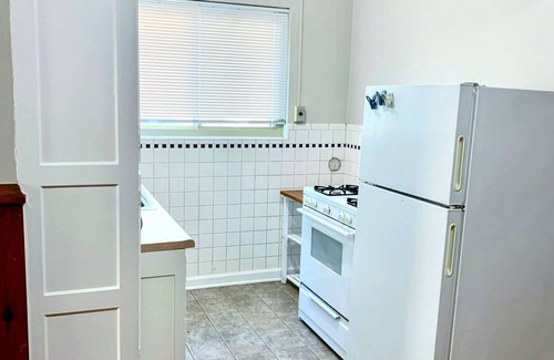 Roselawn Finance Apartment | Cozy Apartment in Pleasant Ridge