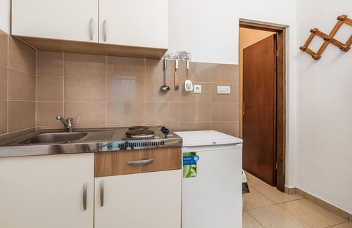Sveti Juraj Apartment | Cozy apartment in Sveti Juraj with WiFi