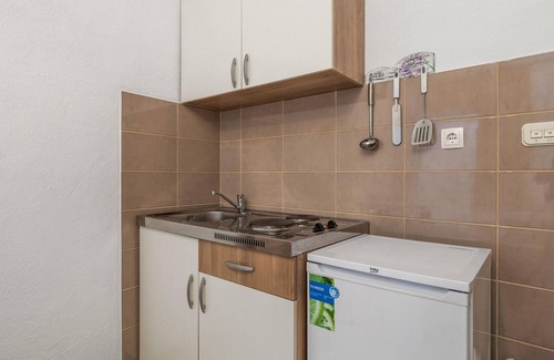 Sveti Juraj Apartment | Cozy apartment in Sveti Juraj with WiFi