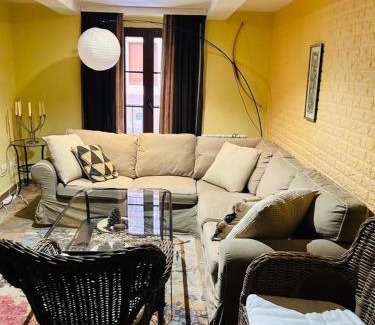 Old Town Apartment | Cozy Apartment in the heart of Tarragona
