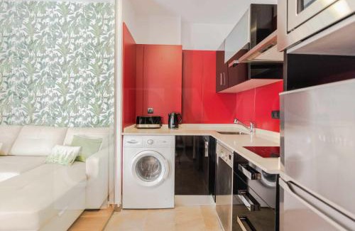 La Goleta Apartment | Cozy apartment in the heart of Malaga by REMS