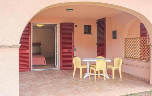 Scarlino Apartment | Cozy Apartment In Puntone With Wifi