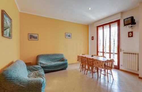 Tuoro sul Trasimeno Apartment | Cozy apartment with swimming pool and gym on Lake Trasimeno