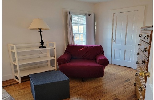 Williamsburg House | Cozy apartment located in quiet Williamsburg