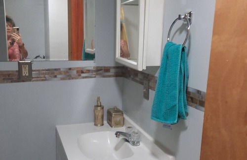 Shawanese Apartment | Cozy apartment located 1/2 mile from Harvey's Lake. Beach membership included