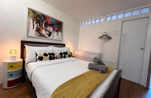 Brondesbury Apartment | Cozy apartment near Central London