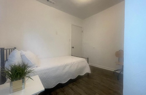 Norfolk Apartment | Cozy apartment near downtown