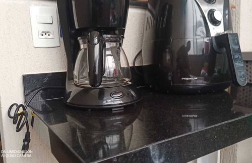 Jardim Centenario Apartment | Cozy Apartment two minutes walk from the Beach - Casal /Guarujá