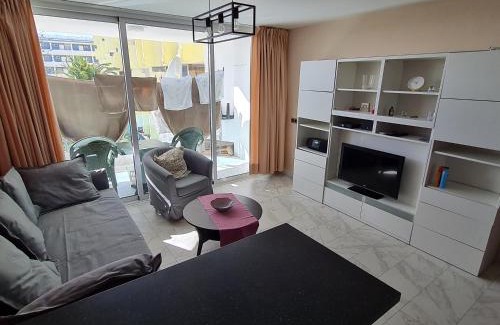 Playa del Ingles Apartment | Cozy apartment very close to Yumbo Center