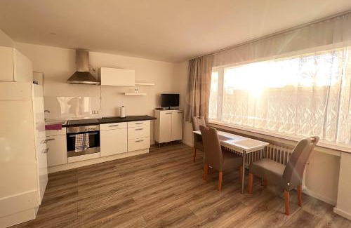 Rheindorf Apartment | Cozy apartment with balcony