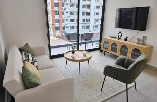 San Francisco Apartment | Cozy Apartment With Free Parking Coworking