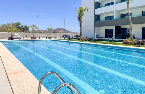 Villa Marina Apartment | Cozy apartment with pools near the beach