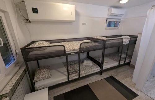 Sesvete Apartment | Cozy Apartment with Washer, Dryer, and Floor Heating