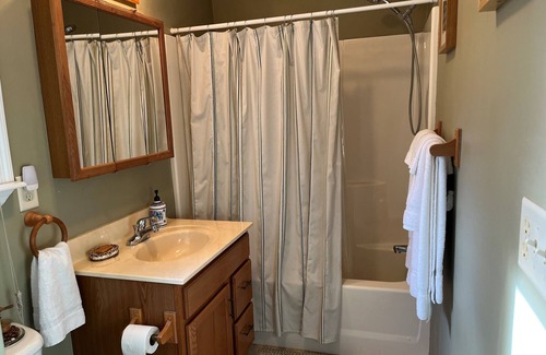 Marble Cabin | Cozy Appalachian Mountain Cabin with a beautiful mountain range view & sunsets