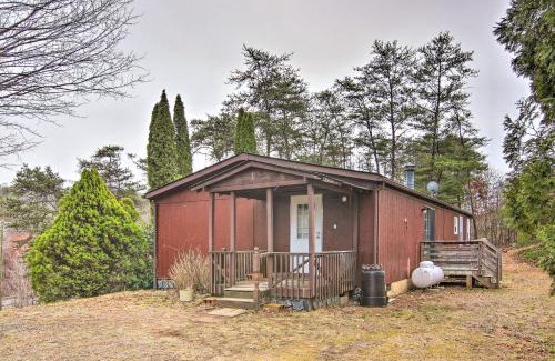Asheville House | Cozy Asheville Cottage with Grill and Fire Pit!