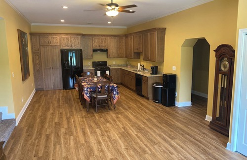 Gettysburg House | Cozy Barndominium located on 48 acres, minutes from Battlefield.
