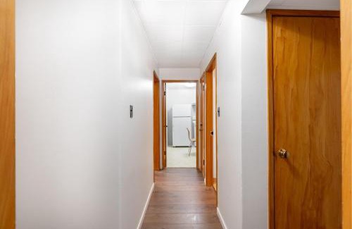 Burnaby Apartment | Cozy Basement 1 BR Suite King & Queen Beds, Sleeps 6, Street Parking
