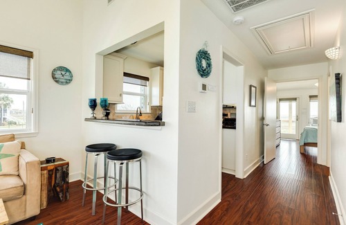 Sportsman Road House | Cozy Bayfront Home w/Panoramic Bay & Wetland Views, Private Pier