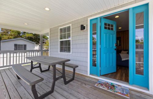 North Myrtle Beach House | Cozy Beach Cottage