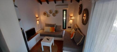 Santa Luzia House | Cozy Beach House