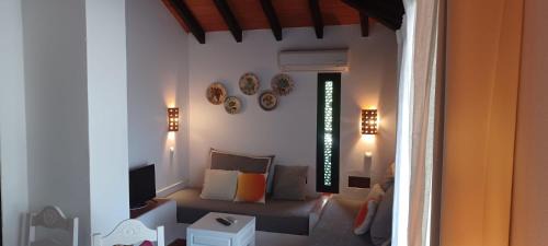 Santa Luzia House | Cozy Beach House