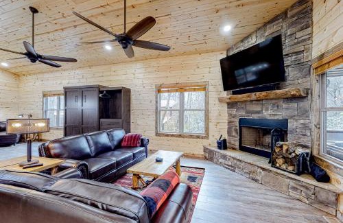 Sautee Nacoochee House | Cozy Bear Cabin #2